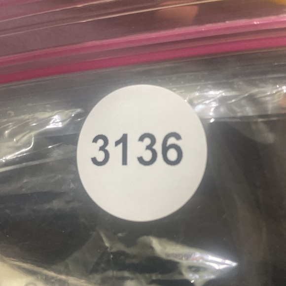 NBA UNK New York Knicks Women Legging Fitness Yoga - Picture 9 of 9